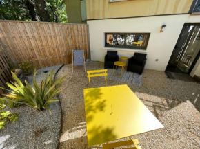 Hotels in Saint-Martin-De-Londres